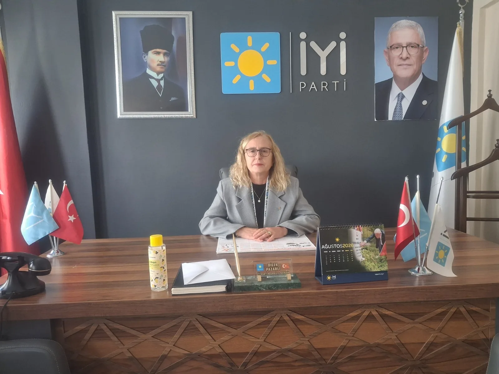 Dilek Pazarlı 19 Ekim Muhtarlar Günü’nü kutladı