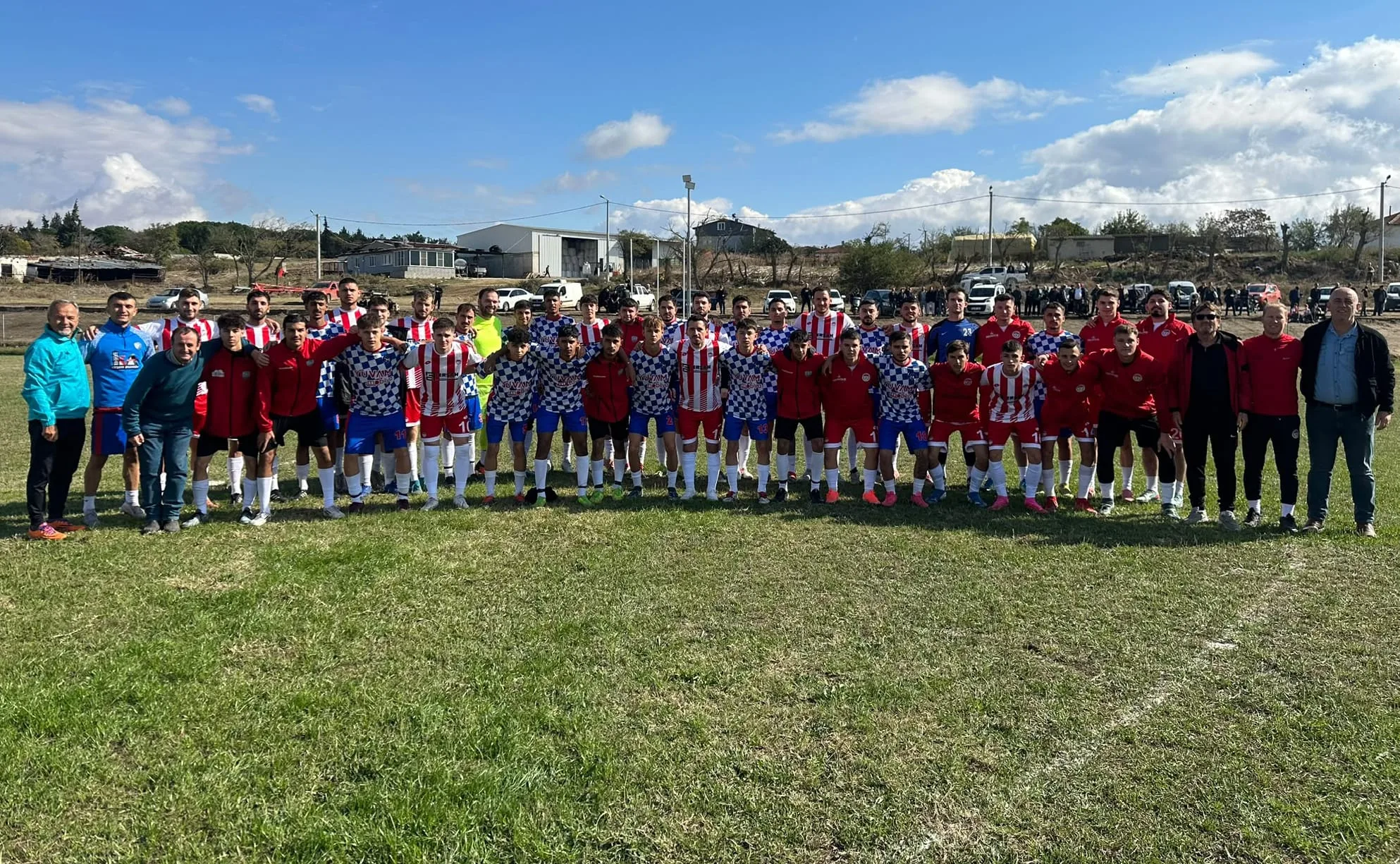 Yenikarpuzluspor hazırlık maçında Keşan İdmanyurdu'nu 6-2 Mağlup etti